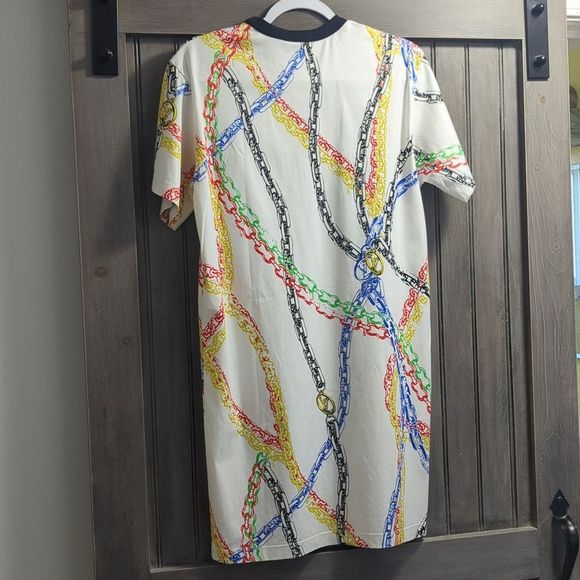 2021 Louis Vuitton T-Shirt Dress Collection by Nicolas Ghesquiere - Picture 2 of 14